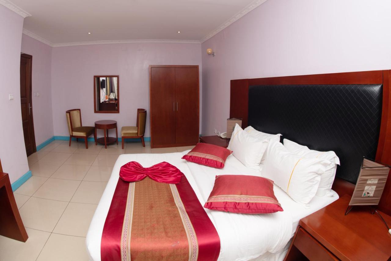 Orient Park Hotel Kigali Exterior foto